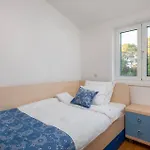 Luxury Sea Whisper Steps From With Indoor & Outdoor Pools Near Villa Sibenik