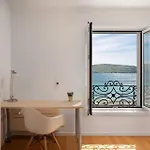 Villa Luxury Sea Whisper Steps From With Indoor & Outdoor Pools Near *