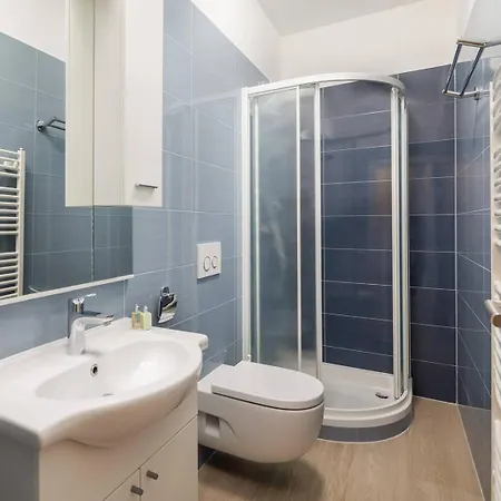 Villa Luxury Sea Whisper With Private Pool, Sauna, Jacuzzi And Gym By The Sea -