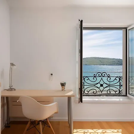 Luxury Sea Whisper With Private Pool, Sauna, Jacuzzi And Gym By The Sea - * Sibenik
