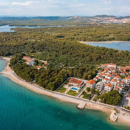 别墅 Luxury Sea Whisper With Private Pool, Sauna, Jacuzzi And Gym By The Sea -