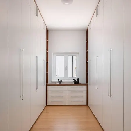 别墅 Luxury Sea Whisper With Private Pool, Sauna, Jacuzzi And Gym By The Sea - 希贝尼克