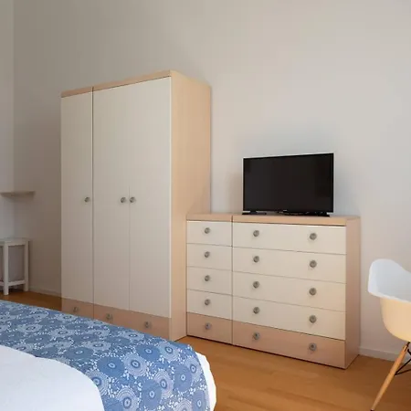 Luxury Sea Whisper With Private Pool, Sauna, Jacuzzi And Gym By The Sea - * 希贝尼克