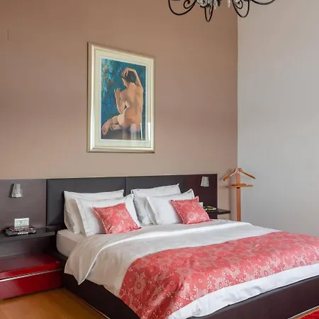 Villa Luxury Sea Whisper With Private Pool, Sauna, Jacuzzi And Gym By The Sea -