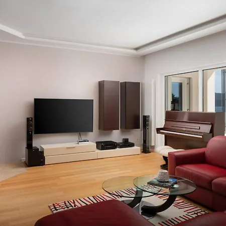 别墅 Luxury Sea Whisper With Private Pool, Sauna, Jacuzzi And Gym By The Sea - 希贝尼克