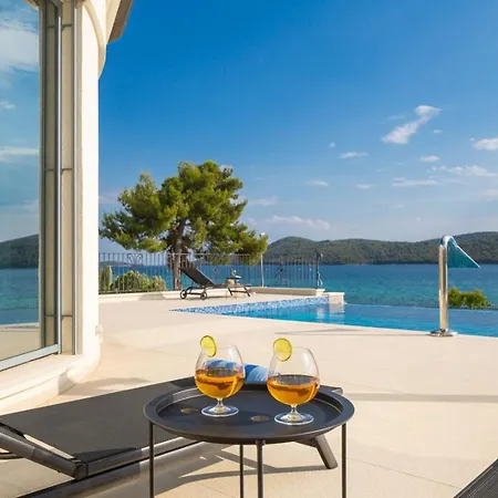 Luxury Sea Whisper With Private Pool, Sauna, Jacuzzi And Gym By The Sea - Villa *