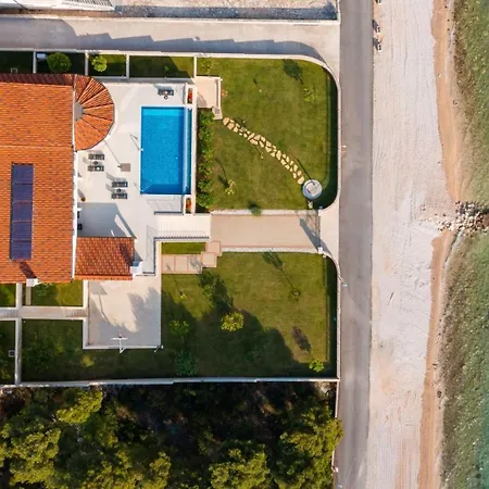 Luxury Sea Whisper With Private Pool, Sauna, Jacuzzi And Gym By The Sea - * Σίμπενικ