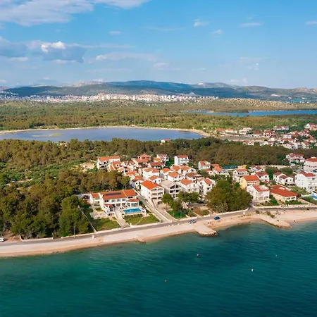 Luxury Sea Whisper Steps From With Indoor & Outdoor Pools Near * Sibenik