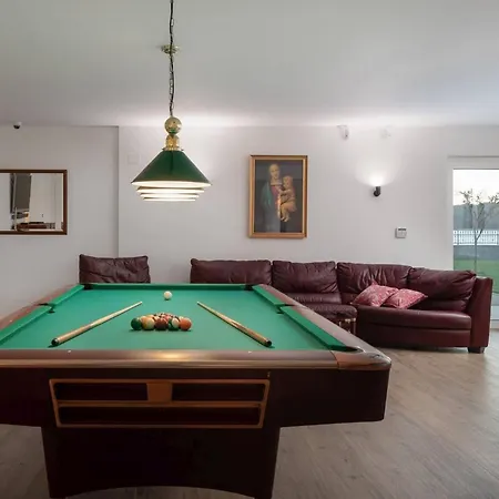 Luxury Sea Whisper Steps From With Indoor & Outdoor Pools Near * Sibenik
