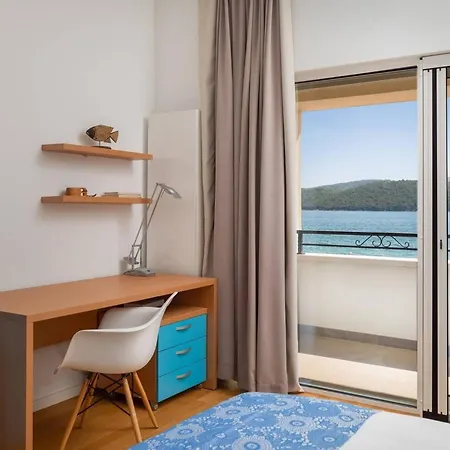 Luxury Sea Whisper Steps From With Indoor & Outdoor Pools Near Sibenik