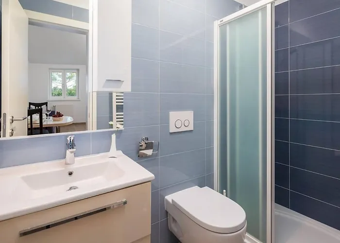 Luxury Sea Whisper With Private Pool, Sauna, Jacuzzi And Gym By The Sea - * שיבניק