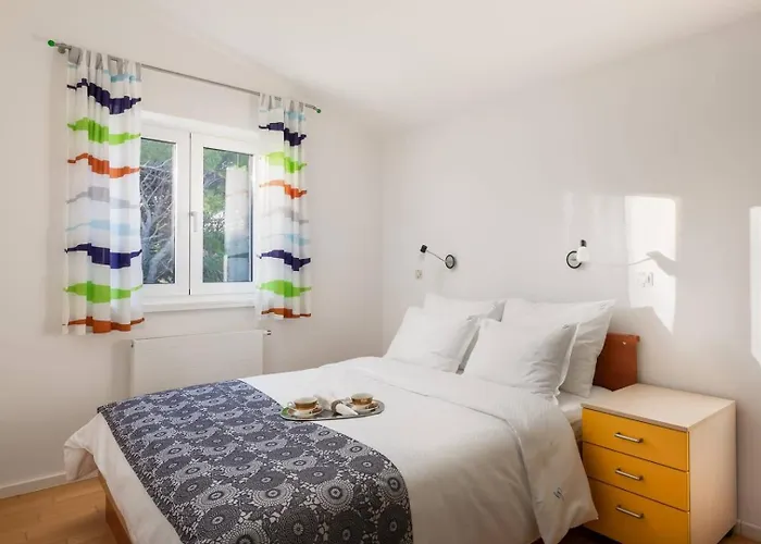 Βίλα Luxury Sea Whisper With Private Pool, Sauna, Jacuzzi And Gym By The Sea - Σίμπενικ