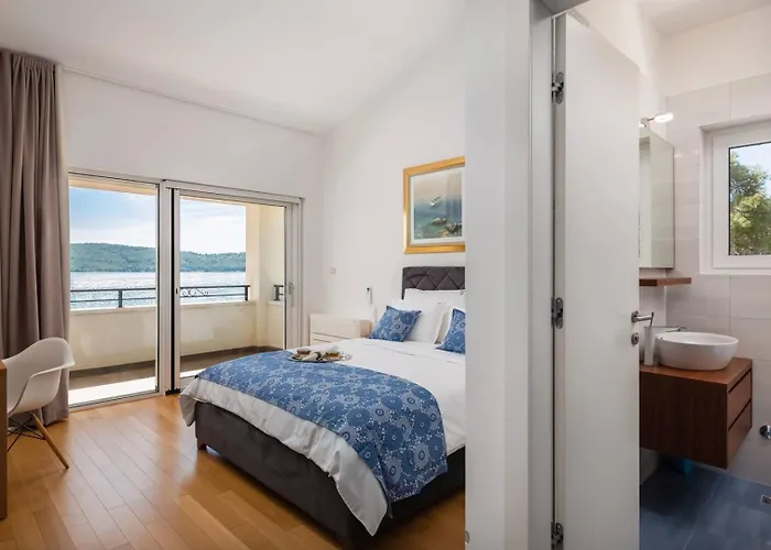 Luxury Sea Whisper With Private Pool, Sauna, Jacuzzi And Gym By The Sea - Βίλα Σίμπενικ