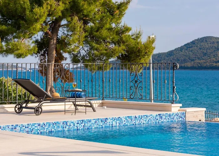 Βίλα Luxury Sea Whisper With Private Pool, Sauna, Jacuzzi And Gym By The Sea - Σίμπενικ